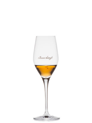 Champagne glass with Jaanihanso's logo