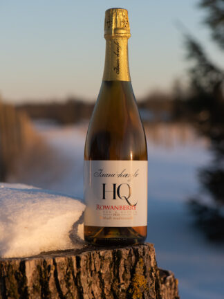 Bottle of jaanihanso HQ sparkling wine with rowanberry